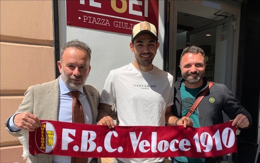 Calciomercato, Veloce. Ecco la punta, dallo Speranza c'è il ritorno di Luca Vario Calciomercato, Veloce. Ecco la punta, dallo Speranza c'è il ritorno di Luca Vario