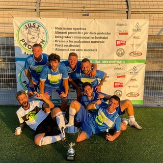 Calcio a 5. E' Autotrasporti Fata Giovanni la squadra vincitrice di "Campioni di una notte"