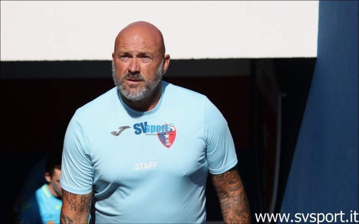 Calcio, Vado. Tempi stretti ma non troppo per il nuovo allenatore, Grossi guiderà i rossoblu contro l'Albenga Calcio, Vado. Tempi stretti ma non troppo per il nuovo allenatore, Grossi guiderà i rossoblu contro l'Albenga