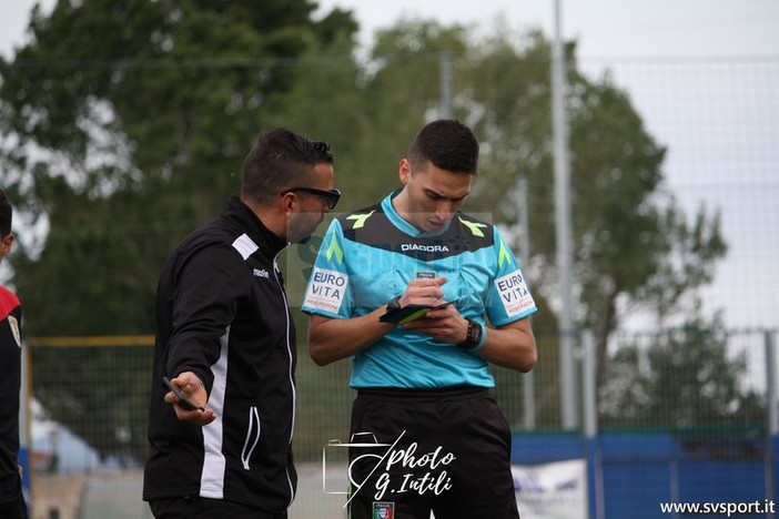 Calcio, Eccellenza: domani il turno infrasettimanale, le terne designate