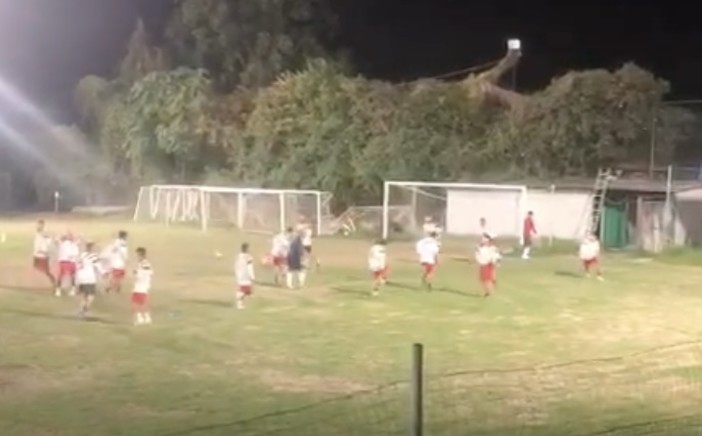 Calcio, Borgio Verezzi. Il gruppo si allena, rossoblu domenica in campo con l'Imperiese (VIDEO)