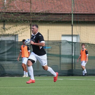 Calcio | Il "Tota" Carballo fa doppietta, l'Andora imbattuto a Ospedaletti: al "Ciccio Ozenda" finisce 2-2