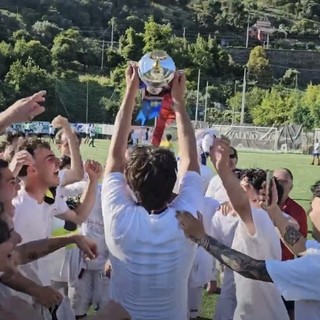 Calcio, Coppa Liguria di 2° Categoria. I rigori di Cisano - Borgo Rapallo e le premiazioni delle squadre (VIDEO)