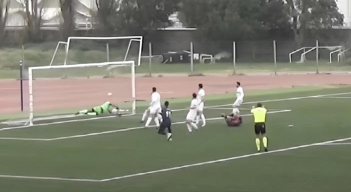 Calcio, Serie D. Un gol nel finale di tempo per Vita e La Marca, Vado - Chisola è 1-1 (I GOL) Calcio, Serie D. Un gol nel finale di tempo per Vita e La Marca, Vado - Chisola è 1-1 (I GOL)