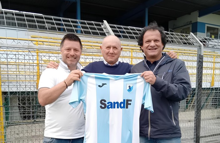 Calcio. La doppietta di Diana lancia subito l'Albissole, Cattardico: "Bene non aver preso gol, atteggiamento e spirito giusti" (VIDEO) Calcio. La doppietta di Diana lancia subito l'Albissole, Cattardico: "Bene non aver preso gol, atteggiamento e spirito giusti" (VIDEO)