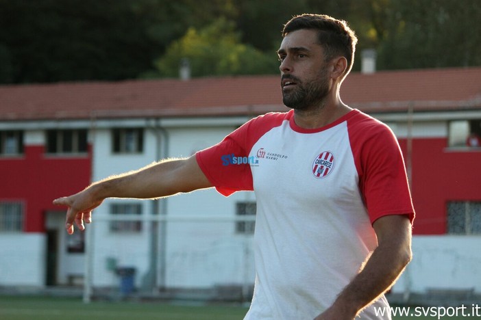 Calcio | Carcarese. La sconfitta col Rivasamba non abbatte Valmati: "Contentissimo, con questa identità possiamo andare lontano" (VIDEO) Calcio | Carcarese. La sconfitta col Rivasamba non abbatte Valmati: "Contentissimo, con questa identità possiamo andare lontano" (VIDEO)