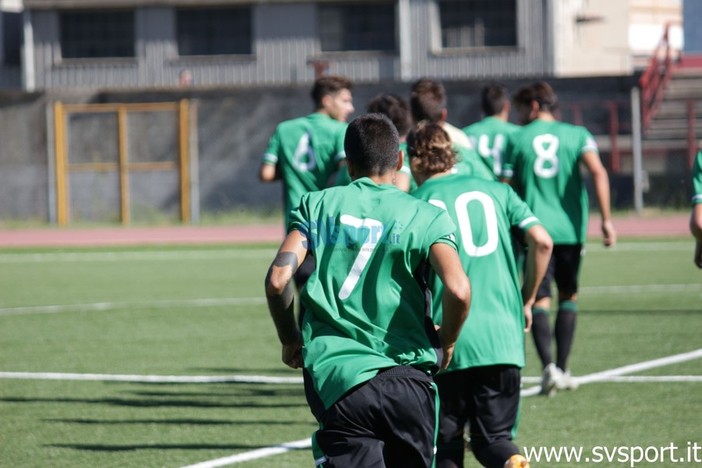 Calcio, Serie D. Non c'è sabato senza anticipo, alle 16:00 il fischio d'inizio di Sestri Levante - Castellanzese