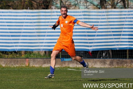 Calcio | Gol olimpico per Hublina, il Pallare batte il Mallare e torna in zona playoff