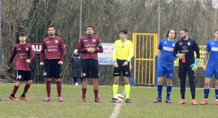 Calcio. L'Andora prosegue la corsa playoff, i biancoblu espugnano Borghetto con Moro e Pollio Calcio. L'Andora prosegue la corsa playoff, i biancoblu espugnano Borghetto con Moro e Pollio