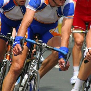 Ciclismo, Giovanissimi: a Borgio Verezzi è stata battaglia sotto l'acqua