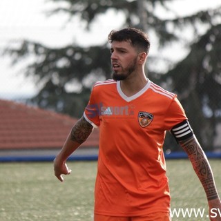 Calcio | Ospedaletti, si chiude la carriera di Elia Ambesi: "Saluto con compagni e persone di valore al mio fianco"