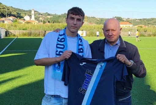 Calciomercato | L'Albissole chiude la sessione estiva con l'attaccante Gulii, il 3 agosto il via alla preparazione Calciomercato | L'Albissole chiude la sessione estiva con l'attaccante Gulii, il 3 agosto il via alla preparazione