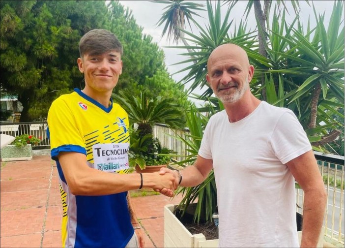 Calciomercato. La Letimbro si tiene stretta Gabriele Albanese Calciomercato. La Letimbro si tiene stretta Gabriele Albanese