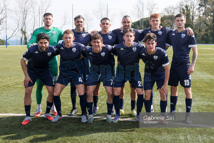 Calcio | Celle Varazze. Il club ribadisce: "Ci iscriveremo al prossimo campionato di Serie D, diffidiamo dal pubblicare notizie non vere" Calcio | Celle Varazze. Il club ribadisce: "Ci iscriveremo al prossimo campionato di Serie D, diffidiamo dal pubblicare notizie non vere"
