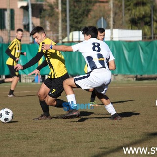 Calcio. Prima Categoria B: Savona-Vadese e Spotornese-Speranza accendono il weekend, scatta nel pomeriggio l’ultimo turno prima di Natale