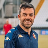 Calcio. Il Genoa punta su Jacopo Sbravati, al tecnico spotornese la guida della Primavera rossoblu Calcio. Il Genoa punta su Jacopo Sbravati, al tecnico spotornese la guida della Primavera rossoblu