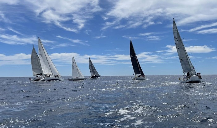Vela. Successo per la Regata di Mezza Estate nel Golfo di Andora, ecco i vincitori Vela. Successo per la Regata di Mezza Estate nel Golfo di Andora, ecco i vincitori