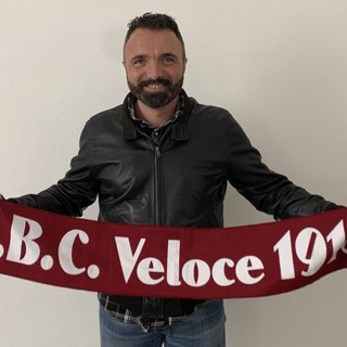 Calcio. Veloce, esordio agrodolce in Coppa Liguria, mister Ghione: "Ci siamo innervositi, l'obiettivo è il salto di categoria" Calcio. Veloce, esordio agrodolce in Coppa Liguria, mister Ghione: "Ci siamo innervositi, l'obiettivo è il salto di categoria"