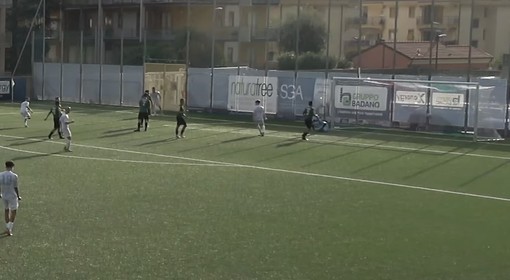 Calcio, Monologo Pietra Ligure sull'Athletic Club Albaro. Gli highlights del 4-0 biancoceleste (VIDEO) Calcio, Monologo Pietra Ligure sull'Athletic Club Albaro. Gli highlights del 4-0 biancoceleste (VIDEO)