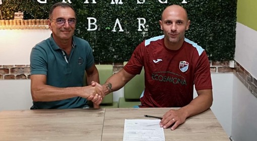Calciomercato, Vadese: il primo nuovo innesto è il difensore Francesco Scimemi
