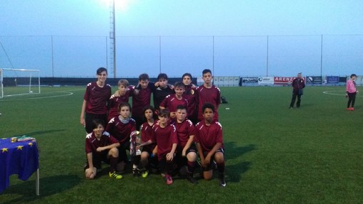 Calcio Giovanile, Veloce: i 2005 di mister Pisano arrivano secondi al Torneo Città di Arenzano Calcio Giovanile, Veloce: i 2005 di mister Pisano arrivano secondi al Torneo Città di Arenzano