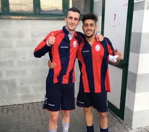 Calcio, Loanesi. La rovesciata di Auteri spinge i rossoblu verso la salvezza: "Un gesto bello e istintivo, ora col Pallare per blindare il nostro traguardo" Calcio, Loanesi. La rovesciata di Auteri spinge i rossoblu verso la salvezza: "Un gesto bello e istintivo, ora col Pallare per blindare il nostro traguardo"