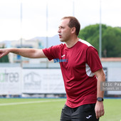 Calcio | Moraglia porta in vetta il Pietra Ligure: "Giornata bellissima ed emozionante, battuta una corazzata come la Lavagnese" (VIDEO) Calcio | Moraglia porta in vetta il Pietra Ligure: "Giornata bellissima ed emozionante, battuta una corazzata come la Lavagnese" (VIDEO)