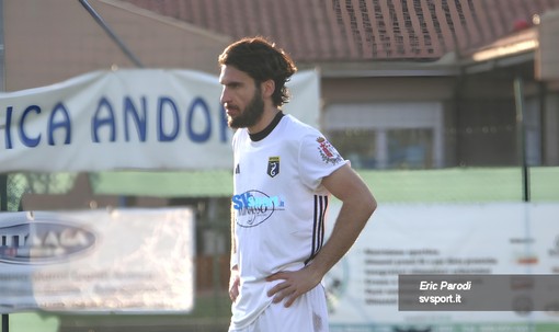 Calciomercato | Celle Varazze, per la difesa si guarda a Scarrone. Depositata la documentazione per l'iscrizione in Serie D Calciomercato | Celle Varazze, per la difesa si guarda a Scarrone. Depositata la documentazione per l'iscrizione in Serie D