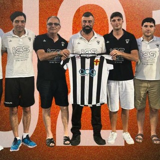 Calcio | Albingaunia Under 21, ufficiale lo staff tecnico di mister De Grande
