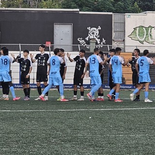 Calcio. Festa al Riva, l'Albingaunia non sfigura contro la Sanremese. Vittoria matuziana per 2-0