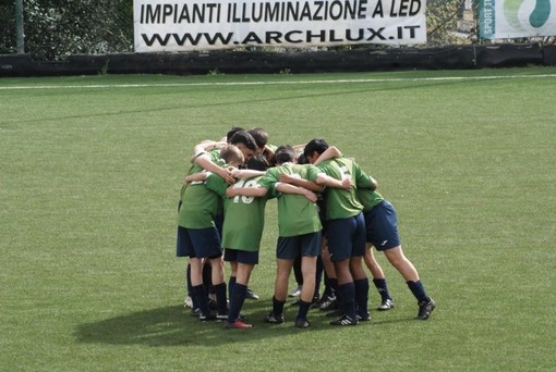 Calcio, Under 15. Il Legino vince il Trofeo Caravella, battuto l'Anpi Casassa 2-1 in finale