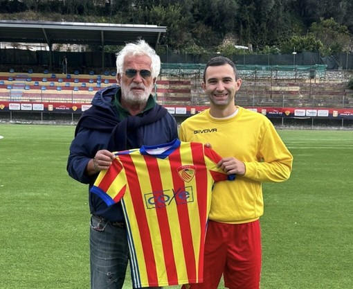 Calciomercato, Finale. Ecco l'ufficialità, Fabio Moretti presentato al "Felice Borel" Calciomercato, Finale. Ecco l'ufficialità, Fabio Moretti presentato al "Felice Borel"