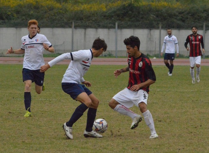 Calcio, Serie D. Il Vado cerca punti al cospetto del Bellinzago, l'Argentina riceve il fanalino di coda Castellazzo