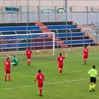 Calcio. Pari spettacolo tra Imperia e Forza e Coraggio. I gol di Giglio, Saviozzi e Ardissone (VIDEO)