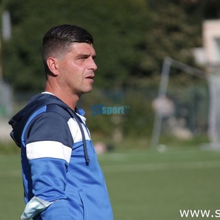 Calcio, Eccellenza. Cairese ai playoff, la vittoria sul Ventimiglia blinda l'accesso alla seconda fase. Ospedaletti ai playout Calcio, Eccellenza. Cairese ai playoff, la vittoria sul Ventimiglia blinda l'accesso alla seconda fase. Ospedaletti ai playout