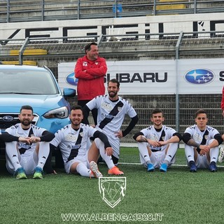 Calcio, Albenga. Le auto Subaru arrivano all'Annibale Riva, nuova partnership per il club ingauno (FOTO)