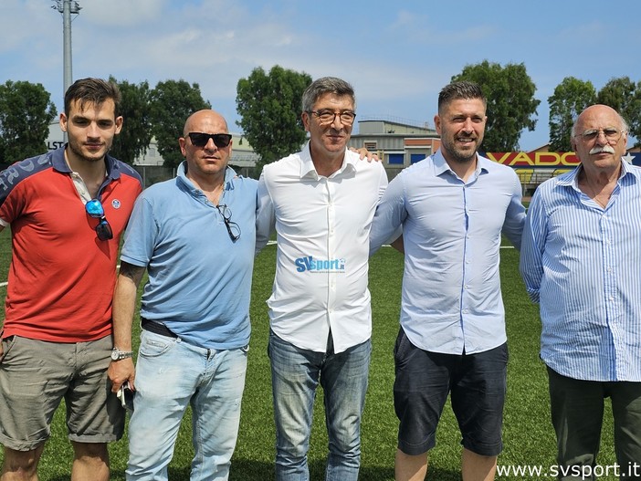 mister Mancini con Franco e Luca Tarabotto, Gianluca Olivieri e Nicolò Costa mister Mancini con Franco e Luca Tarabotto, Gianluca Olivieri e Nicolò Costa