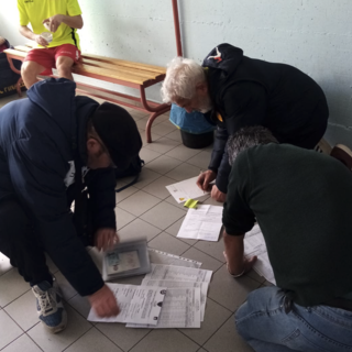 Calcio, Il Finale accusa il Pietra Ligure: "Spogliatoio all'osso, non c'era nemmeno il tavolino per scrivere le distinte"