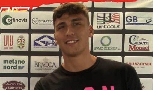 Calciomercato. Gli arrivi del Celle Varazze non si fermano mai: in biancoblu anche Philip Serpe, ex di Genoa e Rimini Calciomercato. Gli arrivi del Celle Varazze non si fermano mai: in biancoblu anche Philip Serpe, ex di Genoa e Rimini
