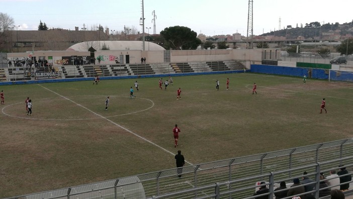 Calcio, Eccellenza: l'Albenga punta in alto, battuto 2-1 il Ventimiglia con le reti di Perlo e Simonetti