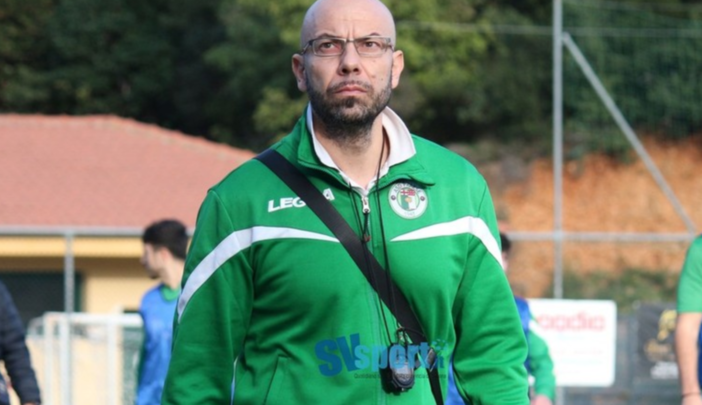 Calcio. Domenica di fuoco per le panchine, la Sestrese esonera Carletti Calcio. Domenica di fuoco per le panchine, la Sestrese esonera Carletti