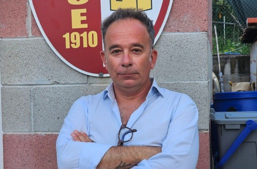 Calcio | Veloce. Francesco Sanguineti lascia la presidenza granata: "Resto in società, ma il testimone passa a Giuseppe Vitellaro" Calcio | Veloce. Francesco Sanguineti lascia la presidenza granata: "Resto in società, ma il testimone passa a Giuseppe Vitellaro"