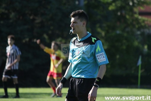 Calcio, playoff: le designazioni arbitrali per Pavia - Vado e Ospedaletti - Cadimare Calcio, playoff: le designazioni arbitrali per Pavia - Vado e Ospedaletti - Cadimare