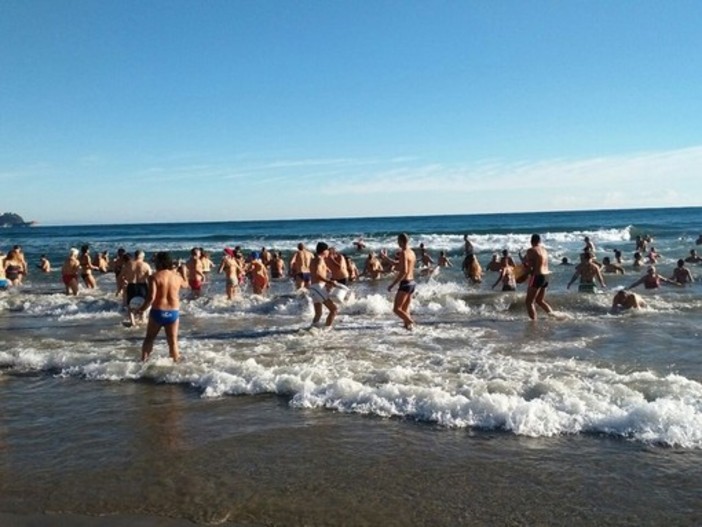 Cimento invernale e Carnevale a Celle Ligure Cimento invernale e Carnevale a Celle Ligure