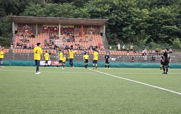 Calcio. Stasera il Memorial Zizzini, al Corrent scenderanno in campo Carcarese, Savona e Cengio