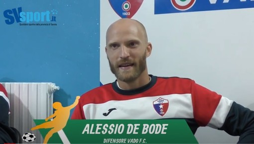 Calcio, Vado. De Bode amaro per l'espulsione a Capra: "L'arbitro gliel'aveva promessa. Cirillo è una scommessa vinta da questa società" (VIDEO) Calcio, Vado. De Bode amaro per l'espulsione a Capra: "L'arbitro gliel'aveva promessa. Cirillo è una scommessa vinta da questa società" (VIDEO)