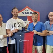 Calciomercato. Accelerata Vado, Venneri ha firmato e torna in rossoblu dopo 10 anni Calciomercato. Accelerata Vado, Venneri ha firmato e torna in rossoblu dopo 10 anni