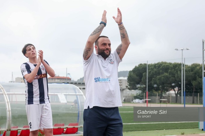 Calcio. Savona in finale playoff. Sarpero dopo il poker alla Praese: "Battuta la squadra più forte del girone. Il mio futuro? Deve dirlo la società, io qui sto bene..."