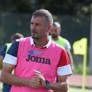 Calcio, Eccellenza. E' arrivata l'ufficialità, Silvestro De Lucia è il nuovo allenatore dell'Angelo Baiardo Calcio, Eccellenza. E' arrivata l'ufficialità, Silvestro De Lucia è il nuovo allenatore dell'Angelo Baiardo