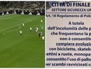 Da divieto a manifesto di calcio, il celebre cartello di Finale sui passaggi rasoterra diventa la cura per l'italico pallone grazie all'ironia social